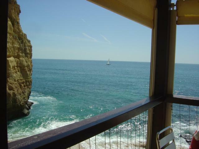 Os Reais - Apt In Front Of The Beach In Centeanes Apartment Carvoeiro  Exterior photo